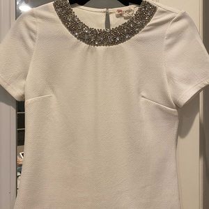 L’ATISTE Embellished Neck Short Sleeve White Too